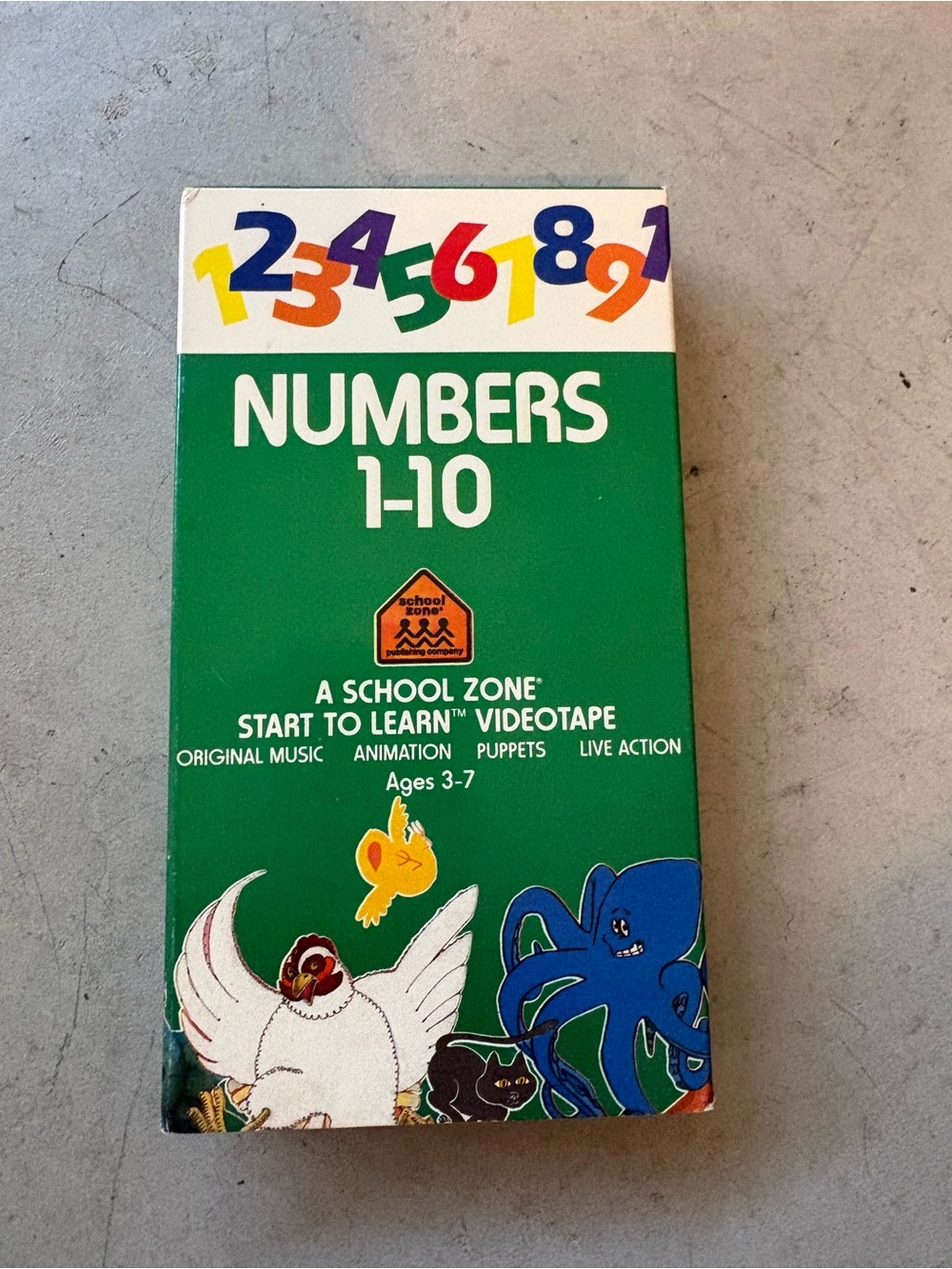 VHS The School Zone Numbers 1-10 
Excellent condition